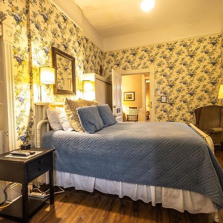 1898 Waverly Inn Hendersonville Εξωτερικό φωτογραφία