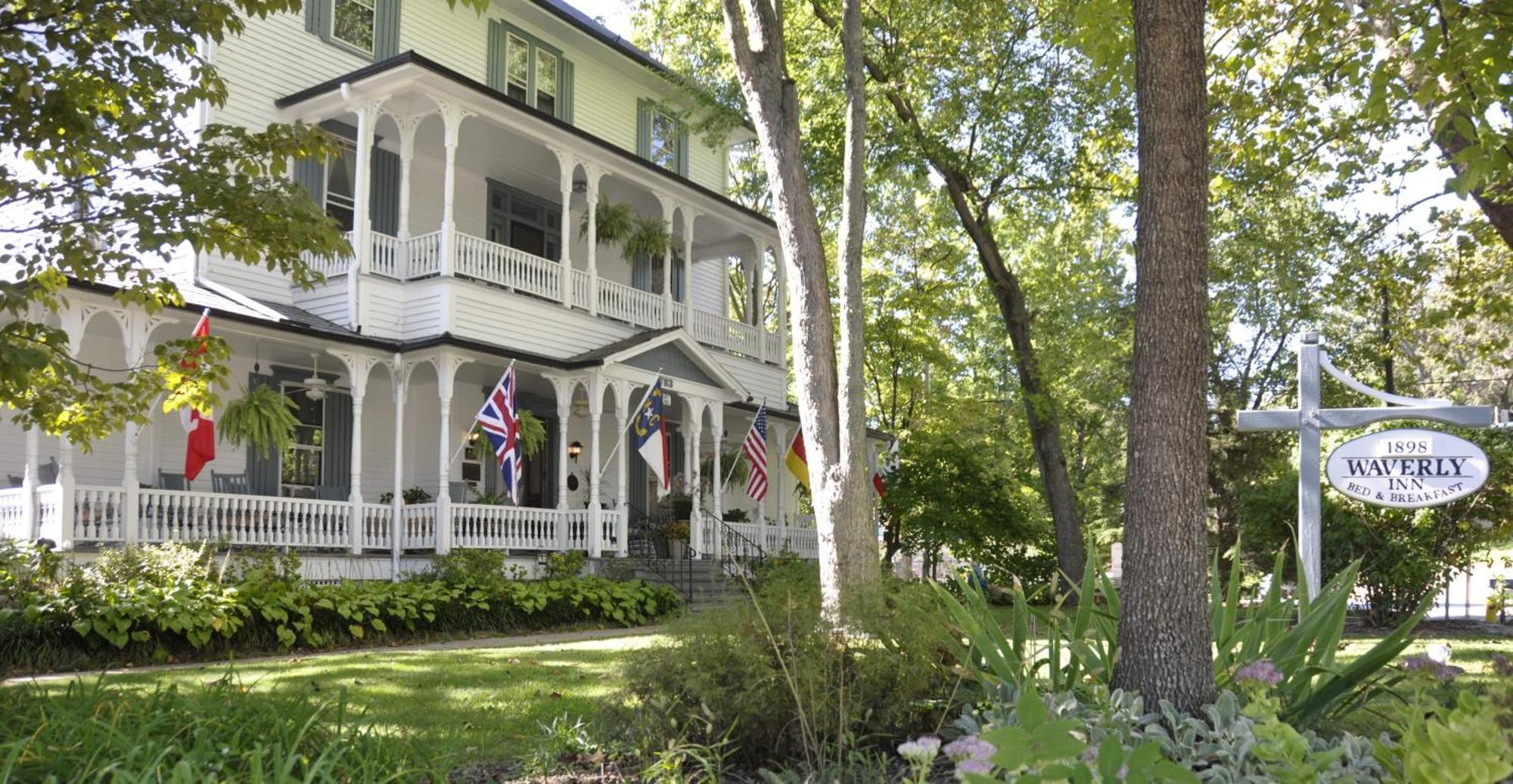 1898 Waverly Inn Hendersonville Εξωτερικό φωτογραφία